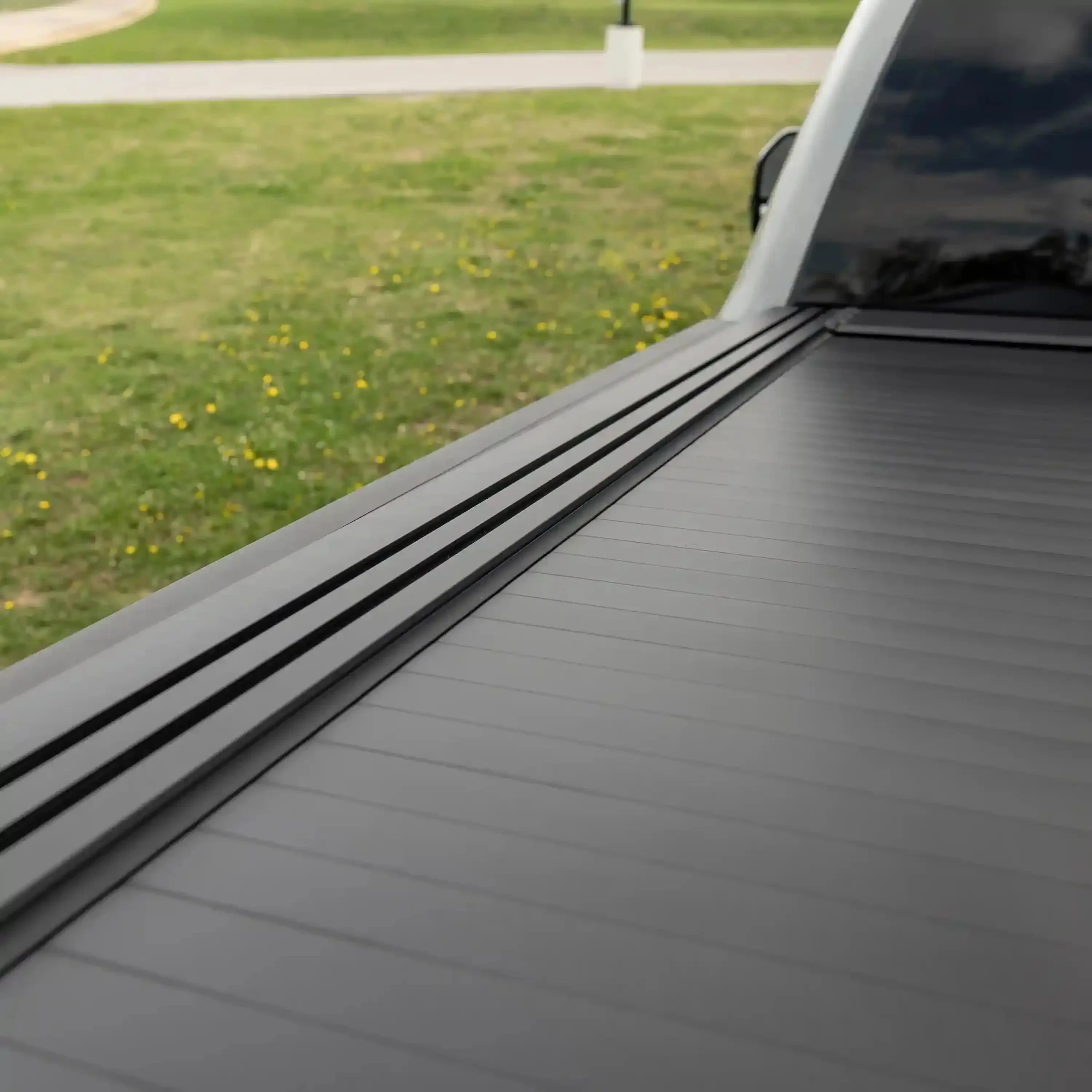 2024-2026 Toyota Tacoma Retractable Tonneau Cover - Image 6